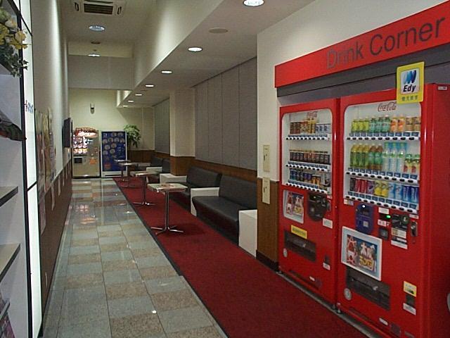 お客様禁煙休憩スペース Eスペース福岡東店